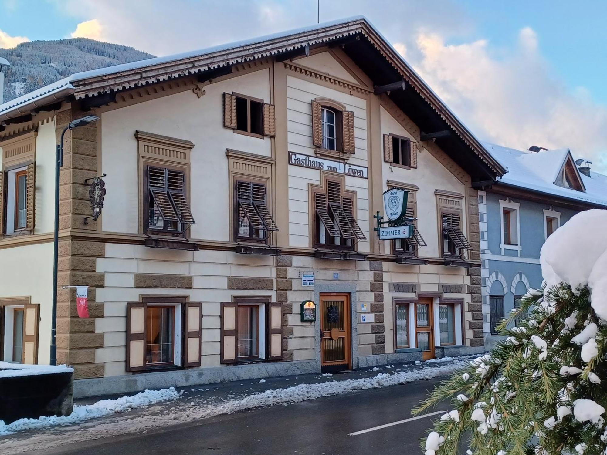 Hotel Garni Loewen Silz エクステリア 写真